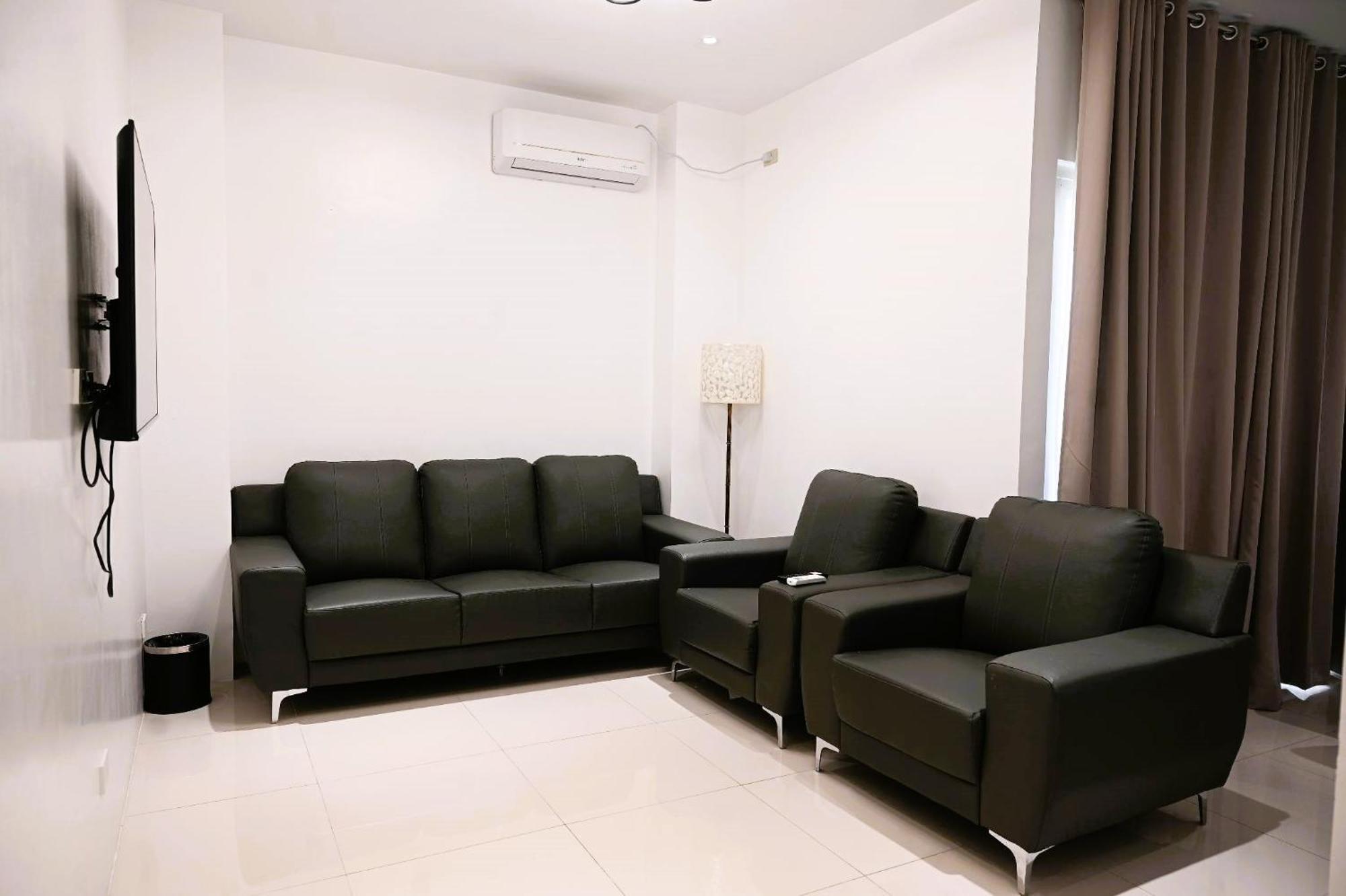 J&V Hotel And Resort Apaleng Εξωτερικό φωτογραφία